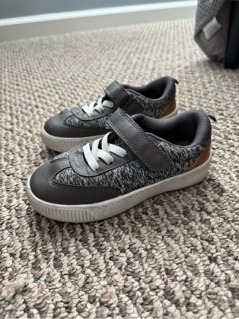 Carter's Gray Knit Sneakers with Brown Heel Accent